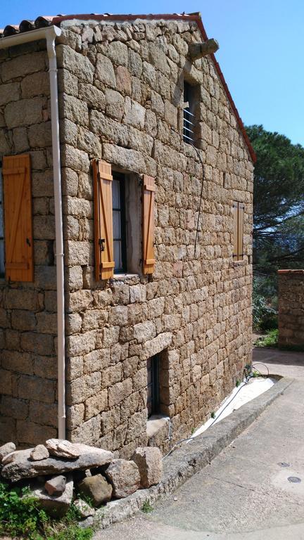 L'Orca Di San Gavinu Otel Figari  Dış mekan fotoğraf