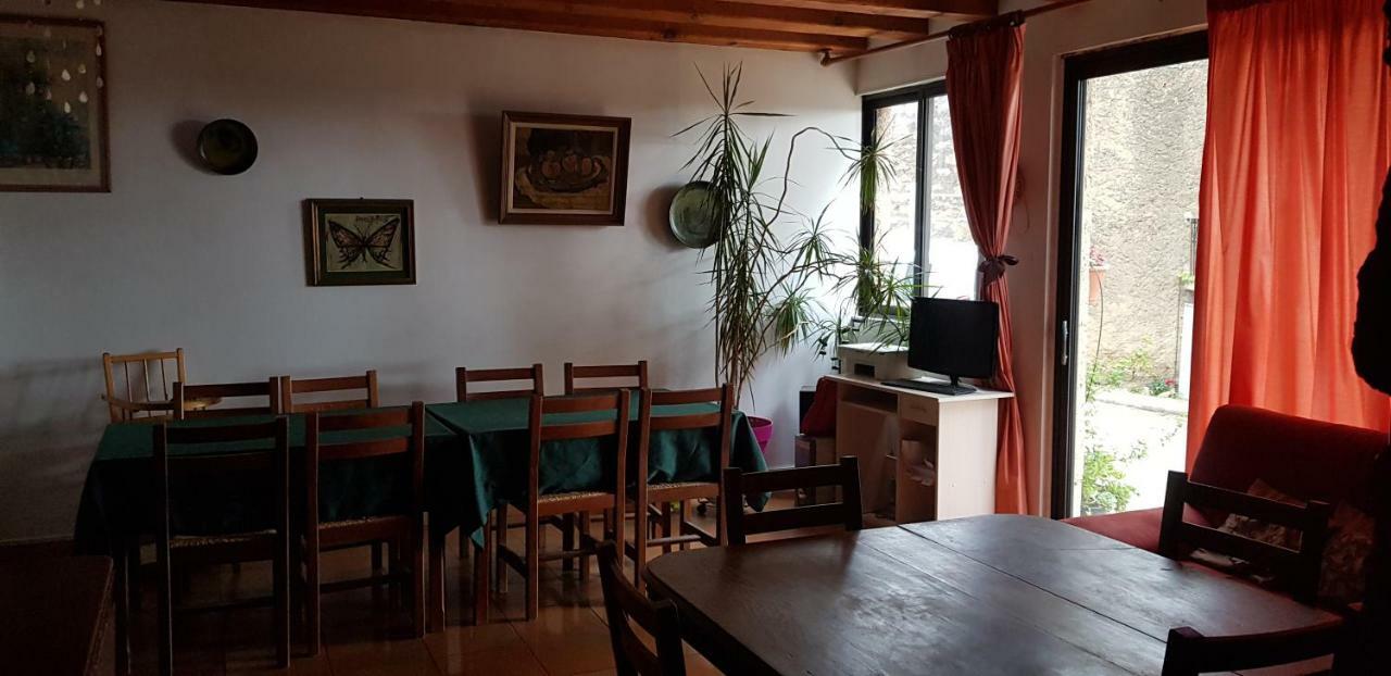L'Orca Di San Gavinu Otel Figari  Dış mekan fotoğraf